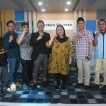 Hj. Lucianty, saat menghadiri Podcast Eksklusif yang digelar oleh Harian Sumatera Ekpress (Sumeks), pada hari Jumat siang, tanggal 8 November 2024, di Kantor Sumeks yang berada di Jalan Kolonel H. Berlian, Kota Palembang. (foto : wartanegeriku.id/tim komunikasi Hj. Lucianty)