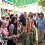 Calon Bupati (Cabup) Kabupaten Musi Banyuasin (Muba) Nomor Urut 1, Hj. Lucianty, menghadiri kampanye dialogis di Desa Bailangu Timur, Kecamatan Sekayu, pada hari Minggu siang, tanggal 10 November 2024. (foto : wartanegeriku.id/abdullah)