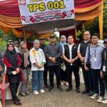 Badan Pengawas Pemilu (Bawaslu) Kota Palembang turun langsung mengawasi proses Pemungutan Suara Ulang (PSU) di Tempat Pemungutan Suara (TPS) 001 Kelurahan Lebong Gajah, Kecamatan Sematang Borang, pada hari Senin, tanggal 2 Desember 2024.