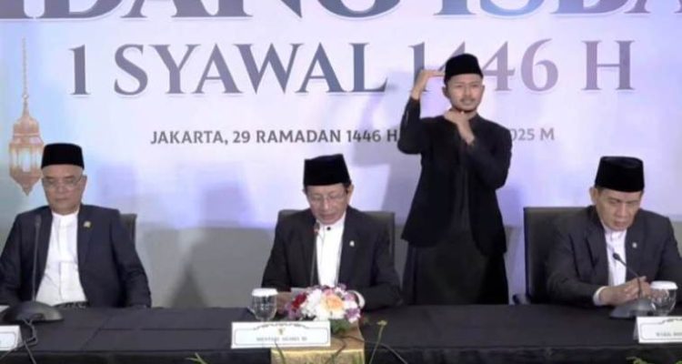 Pemerintah Republik Indonesia melalui Kementerian Agama (Kemenag), menyatakan bahwa secara hisab yang dilakukan oleh Tim Hisab Rukyat, 1 Syawal tahun 1.446 Hijriah jatuh pada hari Senin, tanggal 31 Maret 2025. (WartaNegeriku.id/Maryam)