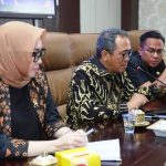 Anggota Komisi XI Dewan Perwakilan Rakyat (DPR) Republik Indonesia dari Fraksi Partai Demokrat, Wahyu Sanjaya, melakukan Kunjungan Kerja (Kunker) ke Kantor Dewan Perwakilan Rakyat Daerah (DPRD) Kota Prabumulih, pada hari Rabu, tangal 9 April 2025. (wartanegeriku.id/maryam)