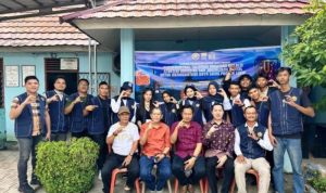 Mahasiswa Kuliah Kerja Nyata Tematik (KKNT) Kelompok 9 STISIPOL Candradimuka Palembang, menggelar seminar bertajuk Pemberdayaan Sulaman Angkinan melalui Strategi Branding dan Jurnalisme Digital untuk Meningkatkan Daya Saing Produk Lokal, hari Sabtu, tanggal 26 Juli 2025, di Kantor Kelurahan Sungai Lais, Palembang. (WARTANEGERIKU.ID)
