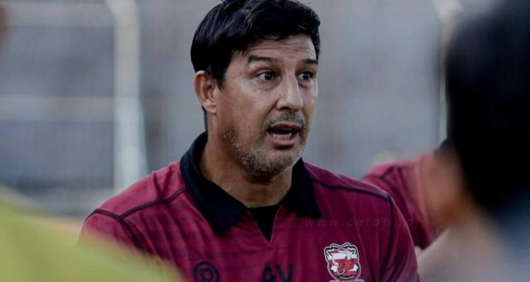 Pelatih Madura United, Alfredo Vera. (foto : celah.id)