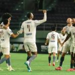 Pemain PSM Makassar melakukan selebrasi setelah berhasil menciptakan gol pada sebuah pertandingan di BRI Super League Musim 2025/2026. (foto : ileague.id)