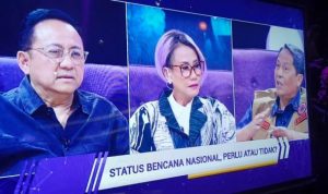 Irman Gusman dalam program live Kompas TV bersama narasumber dari BNPB, Puji Pujiono, dan dipandu Rosi Silalahi, pada hari Kamis, tanggal 4 Desember 2025. (foto : Newsroom DPD RI) Irman Gusman dalam program live Kompas TV bersama narasumber dari BNPB, Puji Pujiono, dan dipandu Rosi Silalahi, pada hari Kamis, tanggal 4 Desember 2025. (foto : Newsroom DPD RI)