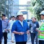 Gubernur Sumsel, Herman Deru, bersama Ketua DPRD Sumsel, Andie Dinialdie, saat melakukan Kunjungan Kerja ke PT Semen Baturaja. (WARTANEGERIKU.ID/HAIRUDIN)