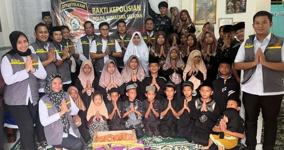 Direktorat Intelijen Keamanan (Ditintelkam) Kepolisian Daerah (Polda) Sumatra Selatan (Sumsel) menggelar aksi sosial bertajuk Bakti Kepolisian, dengan menyambangi Panti Asuhan Mahabattul Ummi di Jalan Cambai Agung, Kelurahan Pahlawan, Kecamatan Kemuning, Kota Palembang, Jumat, 22 Mei 2026.
