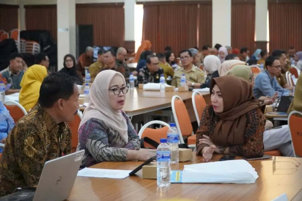 Kemendikdasmen Republik Indonesia melalui Puspeka, mempercepat implementasi kebijakan Budaya Sekolah Aman dan Nyaman dengan mendorong pembentukan Kelompok Kerja BSAN di Provinsi Jawa Timur. (foto : kemendikdasmen.go.id)