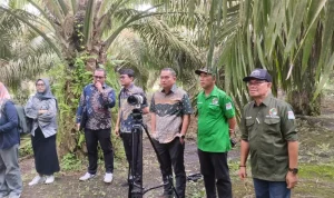 kunjungan kerja Tim Deputi Bidang Pengembangan Usaha Kemenkop Republik Indonesia bersama Lembaga Pengelola Dana Bergulir (LPDB) ke KUD Sejahtera pada Rabu, 20 Mei 2026. (WARTANEGERIKU.ID/FRAN) kunjungan kerja Tim Deputi Bidang Pengembangan Usaha Kemenkop Republik Indonesia bersama Lembaga Pengelola Dana Bergulir (LPDB) ke KUD Sejahtera pada Rabu, 20 Mei 2026. (WARTANEGERIKU.ID/FRAN)