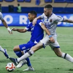 Persib Bandung akhirnya resmi mengunci gelar juara dan berhak mengangkat trofi kompetisi kasta tertinggi sepak bola tanah air, BRI Super League musim 2025/2026. (WARTANEGERIKU.ID/AIRU)