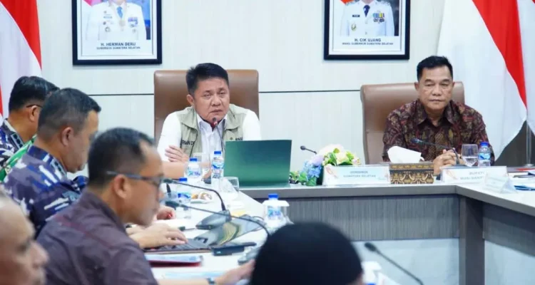 Rapat Tindak Lanjut Pembangunan Jembatan P6 Lalan di Ruang Rapat Bina Praja Pemprov Sumsel, hari Selasa, tanggal 19 Mei 2026. (WARTANEGERIKU.ID/FRAN)