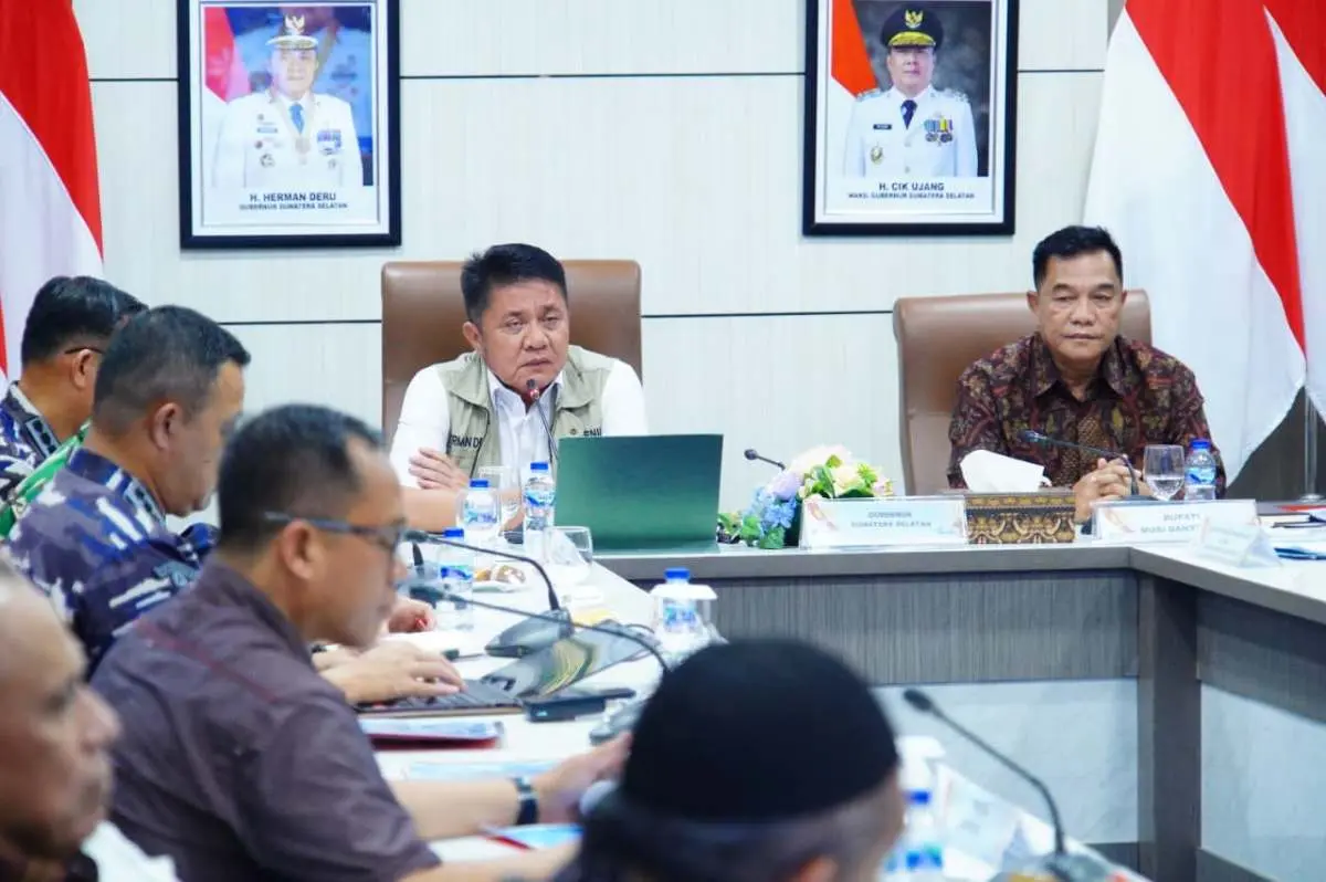 Rapat Tindak Lanjut Pembangunan Jembatan P6 Lalan di Ruang Rapat Bina Praja Pemprov Sumsel, hari Selasa, tanggal 19 Mei 2026. (WARTANEGERIKU.ID/FRAN)