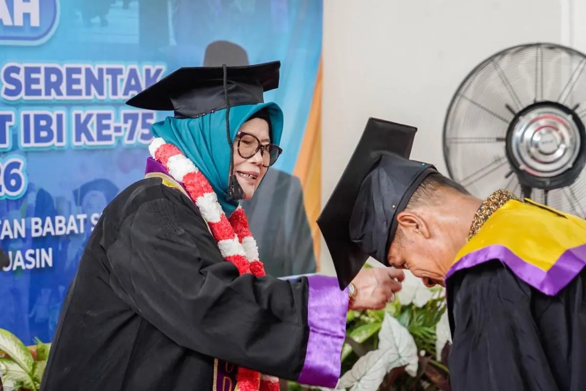 Wisuda Sekolah Lansia Tangguh di Desa Babat Banyuasin Muba
