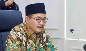 Wakil Bupati Muba, Abdur Rohman Husen, saat memimpin Rapat Umum Pemegang Saham (RUPS) Tahun Buku 2025 PT Muba Energi Maju Berjaya di Kantor Perwakilan Pemerintah Kabupaten Musi Banyuasin. (WARTANEGERIKU.ID/FRAN) Wakil Bupati Muba, Abdur Rohman Husen, saat memimpin Rapat Umum Pemegang Saham (RUPS) Tahun Buku 2025 PT Muba Energi Maju Berjaya di Kantor Perwakilan Pemerintah Kabupaten Musi Banyuasin. (WARTANEGERIKU.ID/FRAN)