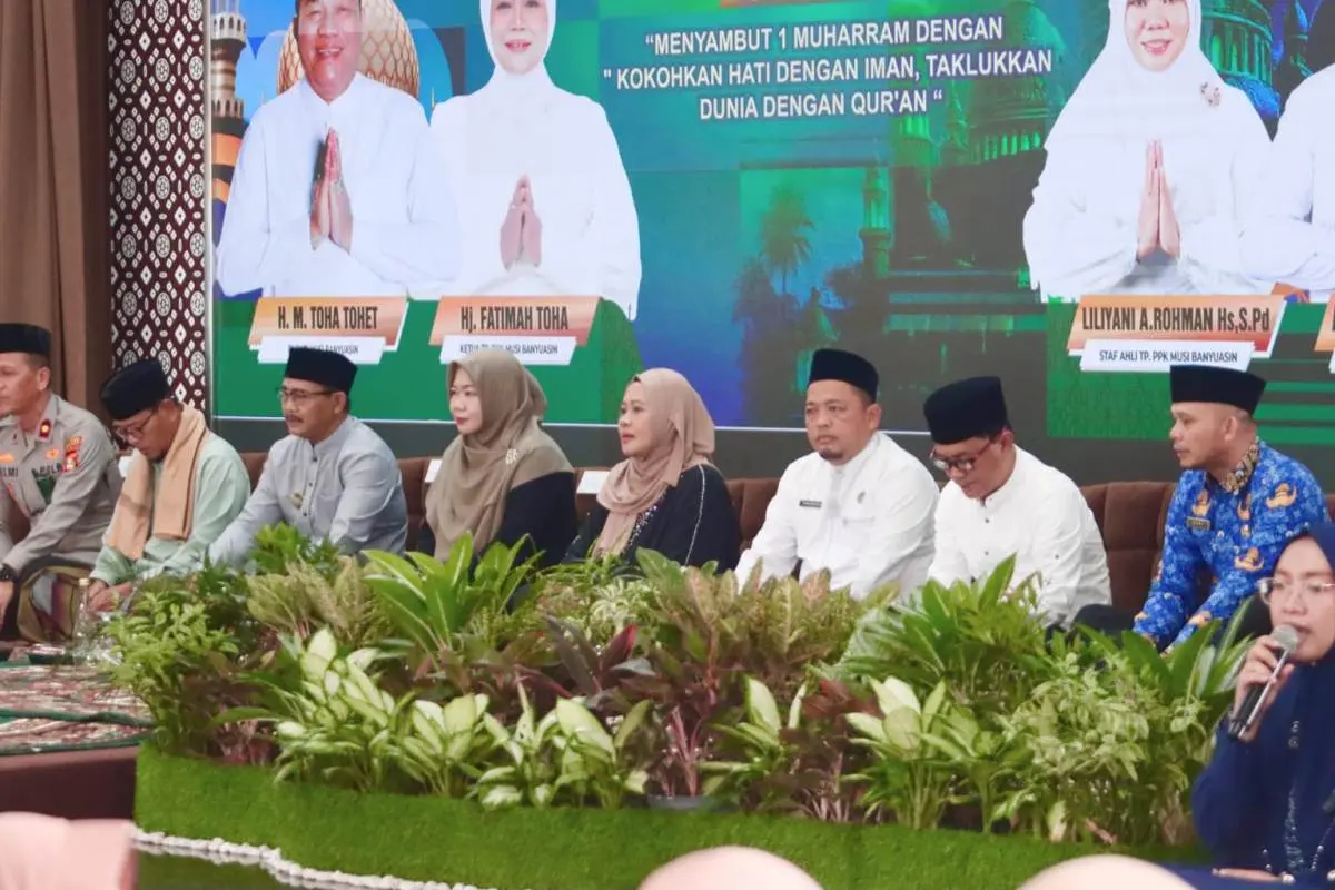 Pemerintah Kabupaten Musi Banyuasin (Pemkab Muba) menggelar Peringatan Tahun Baru Islam 1 Muharram 1448 Hijriah yang dipusatkan di Pendopoan Griya Bumi Serasan Sekate, pada hari Rabu, tanggal 17 Juni 2026. (WARTANEGERIKU.ID/FRAN)