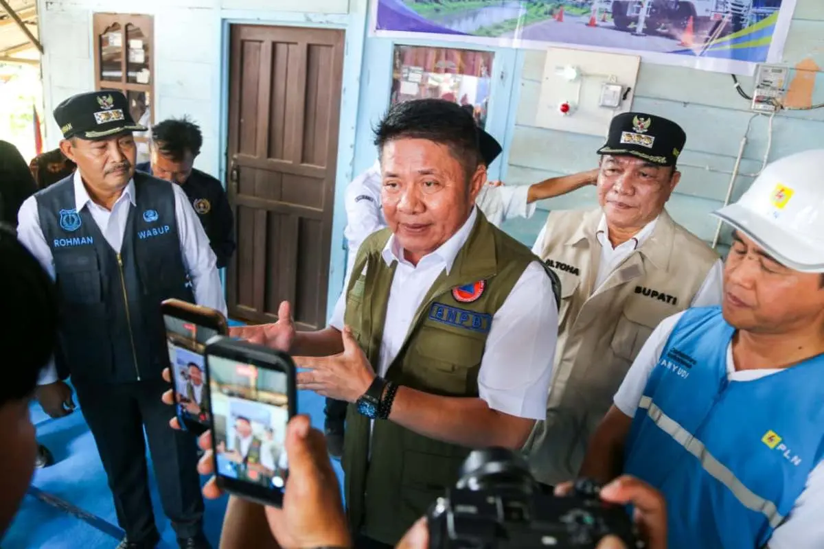 Gubernur Sumsel, Herman Deru, meresmikan peralihan pelanggan MEP ke PLN di Kabupaten Musi Banyuasin yang kini melayani lebih dari 57 ribu pelanggan.