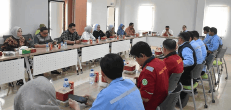 Komisi V DPRD Provinsi Sumatera Selatan melakukan kunjungan kerja ke PT Musi Hutan Persada (MHP) di Kabupaten Muara Enim dalam rangka menjalankan fungsi pengawasan di bidang ketenagakerjaan.