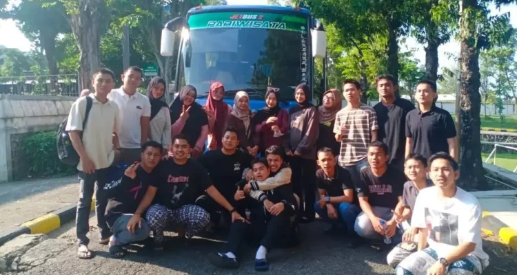 Sebanyak 20 pemuda yang tergabung dalam program Generasi Unggul Muba, resmi kembali ke Kabupaten Musi Banyuasin (Muba), pada hari Jum'at, tanggal 29 Mei 2026. (WARTANEGERIKU.ID/FRAN)