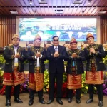 Bupati Muba, Toha Tohet, menghadiri langsung Rapat Paripurna DPRD Sumsel dalam rangka peringatan Hari Jadi ke-80 Sumsel yang digelar di Palembang, pada hari Senin, tanggal 18 Mei 2026. (WARTANEGERIKU.ID/FRAN)