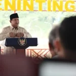 Presiden Republik Indonesia, Prabowo Subianto, menyampaikan sambutan saat meresmikan pembangunan lima bendungan yang tersebar di sejumlah wilayah di Indonesia, di Bendungan Meninting, Kabupaten Lombok Barat, Provinsi Nusa Tenggara Barat (NTB), pada Jumat, 10 Juli 2026. (foto : BPMI Setpres/Muchlis Jr)