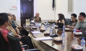 Konsolidasi dan Evaluasi Kinerja untuk akselerasi persiapan evaluasi SAKIP 2026, di Ruang Rapat Sekretaris Daerah Muba, pada hari Kamis, tanggal 25 Juni 2026. (WARTANEGERIKU.ID/FRAN) Konsolidasi dan Evaluasi Kinerja untuk akselerasi persiapan evaluasi SAKIP 2026, di Ruang Rapat Sekretaris Daerah Muba, pada hari Kamis, tanggal 25 Juni 2026. (WARTANEGERIKU.ID/FRAN)