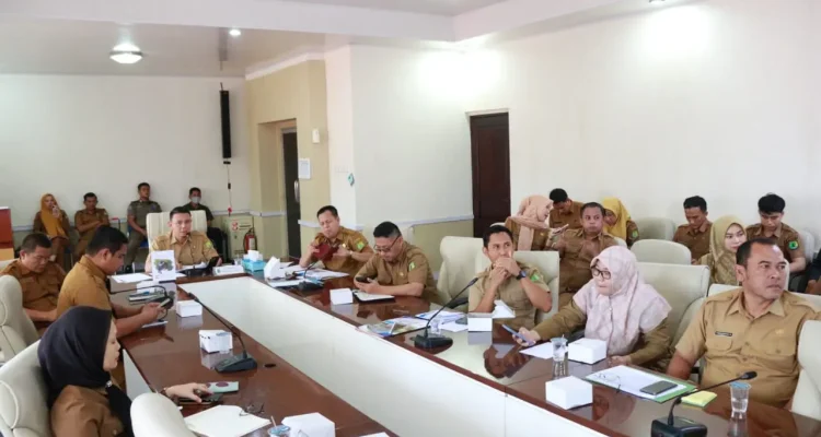Rapat Tindak Lanjut Rencana Peresmian Pabrik Kelapa Sawit KUD Sejahtera dan Seminar Nasional yang digelar secara virtual dari Ruang Rapat Randik, Sekayu, Muba, pada Selasa, 28 Juli 2026. (WARTANEGERIKU.ID/AIRU)