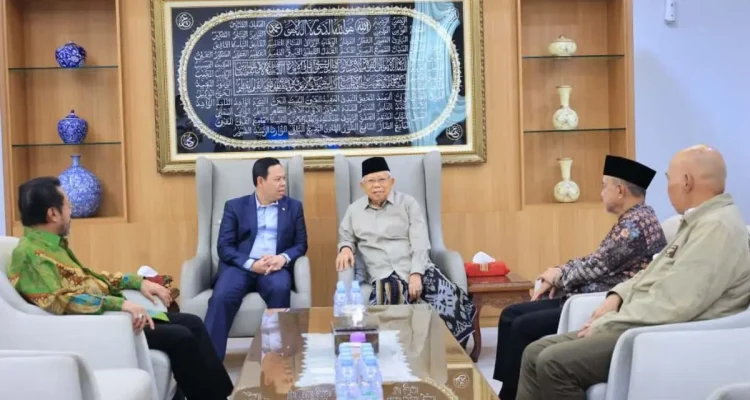 Ketua Dewan Perwakilan Daerah (DPD) Republik Indonesia (RI), Sultan Baktiar Najamudin, melakukan pertemuan dengan Wakil Presiden RI ke-13, Ma'ruf Amin, di Depok, Jawa Barat, pada hari Senin, tanggal 10 Agustus 2026. (WARTANEGERIKU.ID/AIRU)
