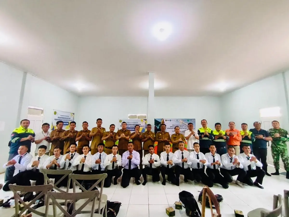 Pelatihan dan Sertifikasi Operator Alat Berat (Excavator), hasil kerja sama strategis dengan Pusat Pengembangan Sumber Daya Manusia (PPSDM) Geominerba Bandung, Kementerian ESDM Republik Indonesia. (WARTANEGERIKU.ID/AIRU)